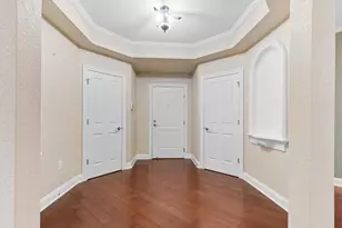 17490 Crest Hill Dr, Brookfield, WI 53045 - Photo 13