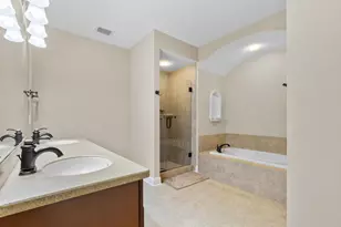 17490 Crest Hill Dr, Brookfield, WI 53045 - Photo 17