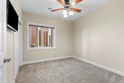 17490  Crest Hill Dr #10, Brookfield, WI 53045 - Photo 23