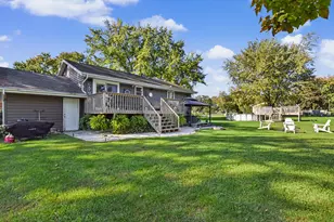 S88W30964 Meyer Dr, Mukwonago, WI 53149 - Photo 5