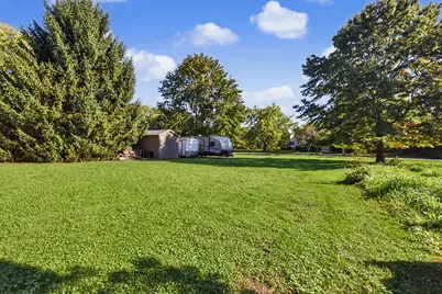 S88W30964  Meyer Dr, Mukwonago, WI 53149 - Photo 35