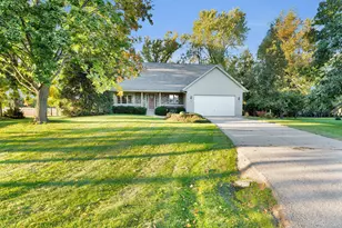 6196 Oak Brook Dr, Lyons, WI 53105 - Photo 63