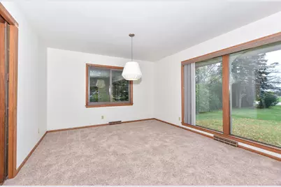 N112W19666  Mequon Rd, Germantown, WI 53022 - Photo 11