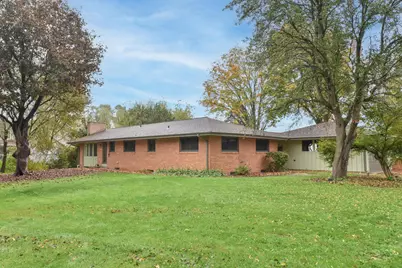 N112W19666  Mequon Rd, Germantown, WI 53022 - Photo 41