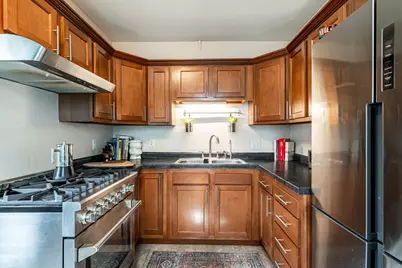 2473 N Cramer St, Milwaukee, WI 53211 - Photo 9