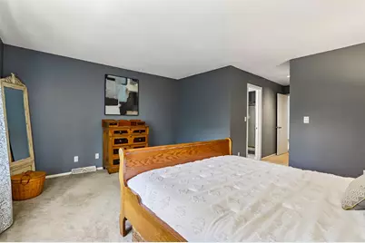 108  Harrogate Dr, Waukesha, WI 53188 - Photo 23