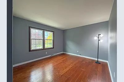 N106W16741  Old Farm Rd, Germantown, WI 53022 - Photo 13