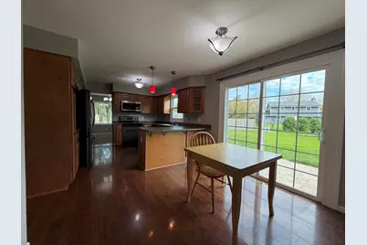 N106W16741  Old Farm Rd, Germantown, WI 53022 - Photo 3