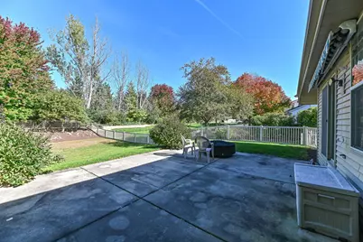 3632  Stillwater Cir, Waukesha, WI 53189 - Photo 29