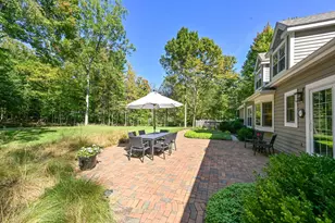 9226 W Hawthorne Rd, Mequon, WI 53097 - Photo 41