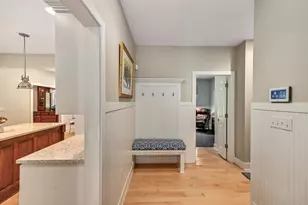 9226 W Hawthorne Rd, Mequon, WI 53097 - Photo 35