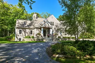 9226 W Hawthorne Rd, Mequon, WI 53097 - Photo 1