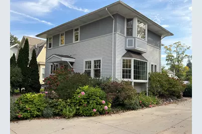 902 S 8th St, Watertown, WI 53094 - Photo 3
