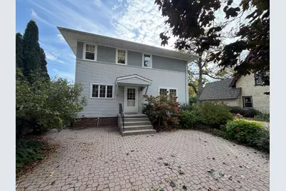 902 S 8th St, Watertown, WI 53094 - Photo 5