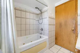 8314 W Beloit Rd, West Allis, WI 53219 - Photo 33