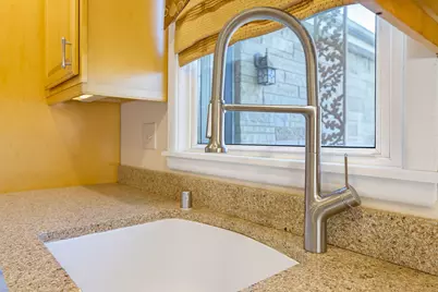 8314 W Beloit Rd, West Allis, WI 53219 - Photo 15