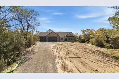 2377  Wallace Lake Rd, Trenton, WI 53090 - Photo 7