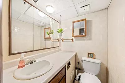 3947 S Pine Ave, Milwaukee, WI 53207 - Photo 15