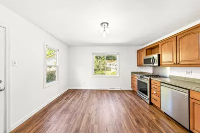 3947 S Pine Ave, Milwaukee, WI 53207 - Photo 5