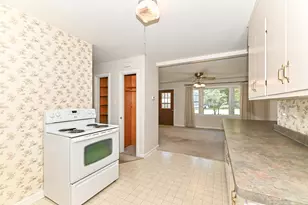 1636 Walburg Rd, Lyons, WI 53105 - Photo 11