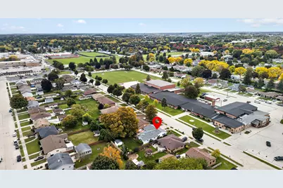 2725  Henry St, Sheboygan, WI 53081 - Photo 51