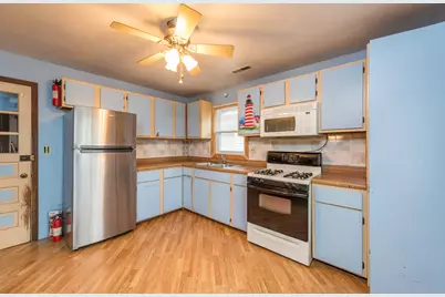 10052  3rd Ave, Pleasant Prairie, WI 53158 - Photo 15