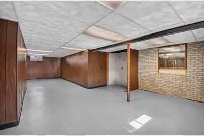 8536  18th Ave, Kenosha, WI 53143 - Photo 11