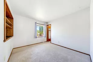 2721 Minot Ln, Waukesha, WI 53188 - Photo 21