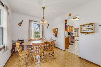 2721  Minot Ln, Waukesha, WI 53188 - Photo 5