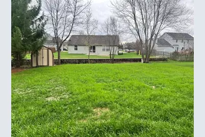 2951 W Bridge St, Greenfield, WI 53221 - Photo 7