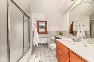 660 N Honey Creek Pkwy, Wauwatosa, WI 53213 - Photo 43