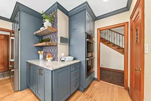 660 N Honey Creek Pkwy, Wauwatosa, WI 53213 - Photo 17