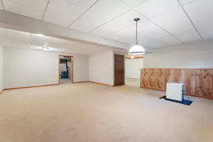 951 Spruce St, Hartford, WI 53027 - Photo 27