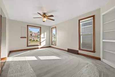3027  21st St, Racine, WI 53403 - Photo 3