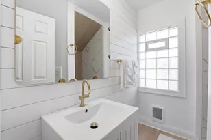 5565 N 32nd St, Milwaukee, WI 53209 - Photo 23