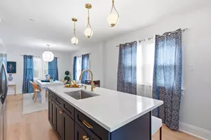 5565 N 32nd St, Milwaukee, WI 53209 - Photo 13