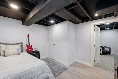 5565 N 32nd St, Milwaukee, WI 53209 - Photo 31