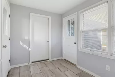10628 W Sheridan Ave, Milwaukee, WI 53225 - Photo 19