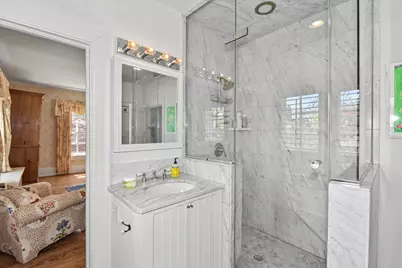 3029 N Summit Ave, Milwaukee, WI 53211 - Photo 31