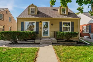 3329 N 92nd St, Milwaukee, WI 53222 - Photo 1