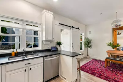 1850 E Fernwood Ave, Milwaukee, WI 53207 - Photo 17