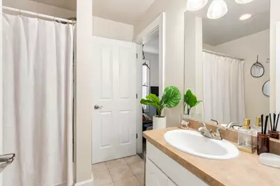 1850 E Fernwood Ave, Milwaukee, WI 53207 - Photo 27