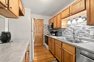 W168N11501 El Camino Dr, Germantown, WI 53022 - Photo 9