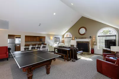 652  Pewaukee Rd #E, Pewaukee, WI 53072 - Photo 21