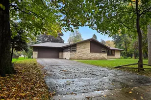 5236 S 44th St, Greenfield, WI 53220 - Photo 1