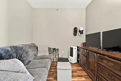 4120 S Lake Dr #453, Saint Francis, WI 53235 - Photo 3