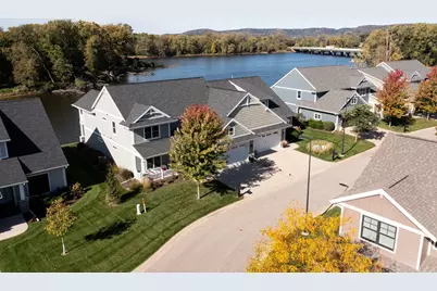 615  Pettibone Pointe Way, La Crosse, WI 54601 - Photo 3