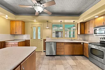 838 N 19th St, Manitowoc, WI 54220 - Photo 19