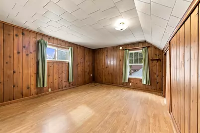 838 N 19th St, Manitowoc, WI 54220 - Photo 33