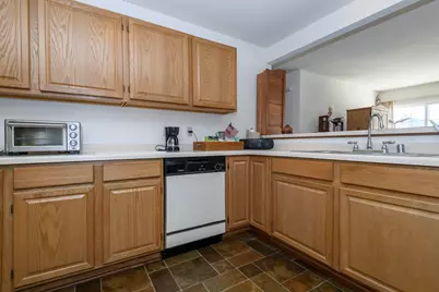 4875  Easy St #12, Delafield, WI 53029 - Photo 5